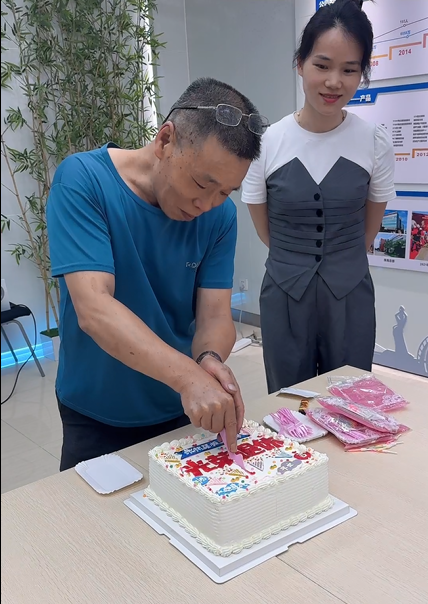 莫道桑榆晚 为霞尚满天|2024PA旗舰厅官网退休员工欢送会 莫道桑榆晚 为霞尚满天|2024PA旗舰厅官网退休员工欢送会