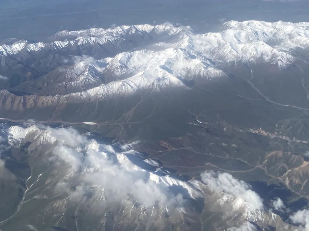 沙海征途,心向未来|2024广东省涂料与油墨行业戈壁徒步挑战之旅 沙海征途,心向未来|2024广东省涂料与油墨行业戈壁徒步挑战之旅